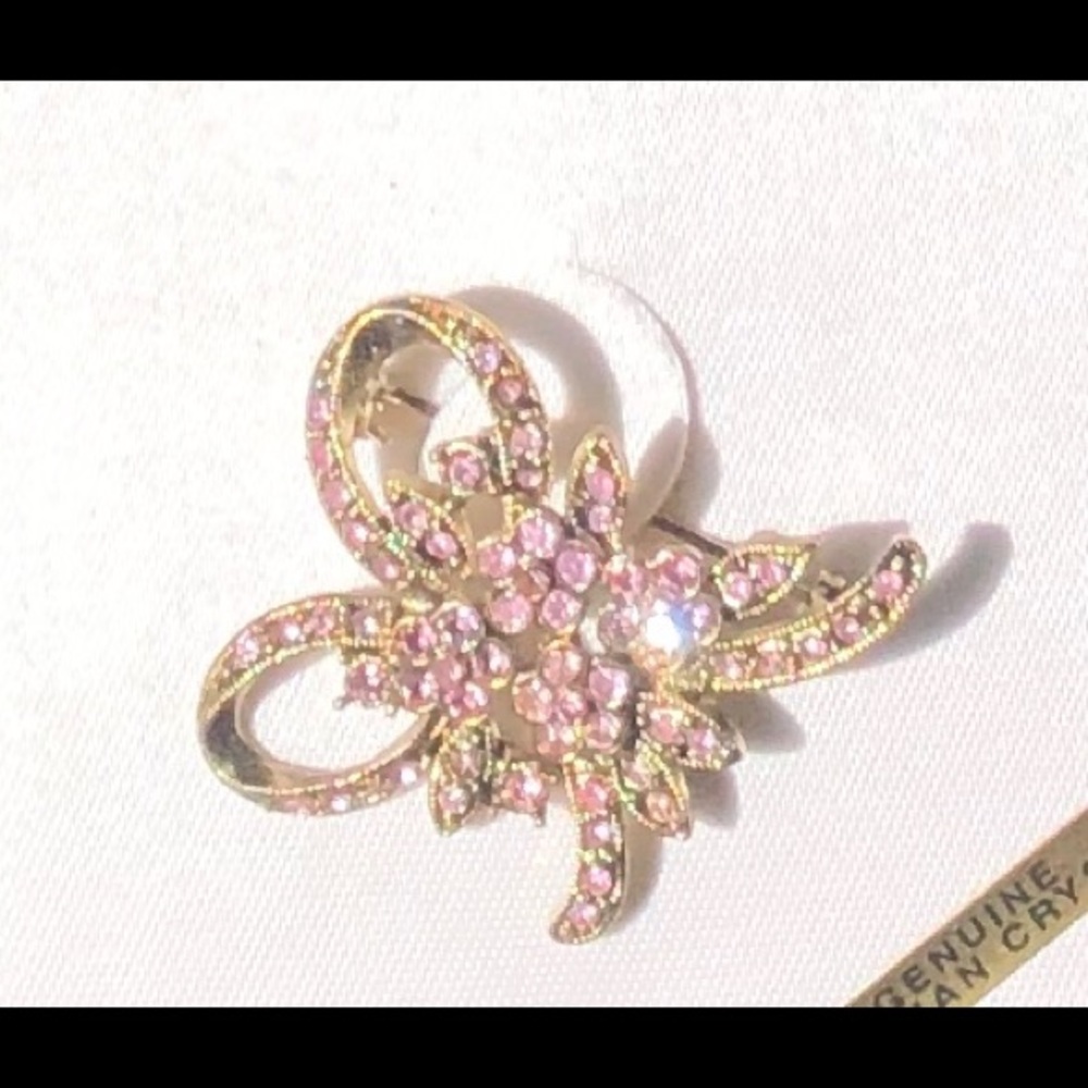 Austrian Crystal Brooch. BO1 - Picture 3 of 8